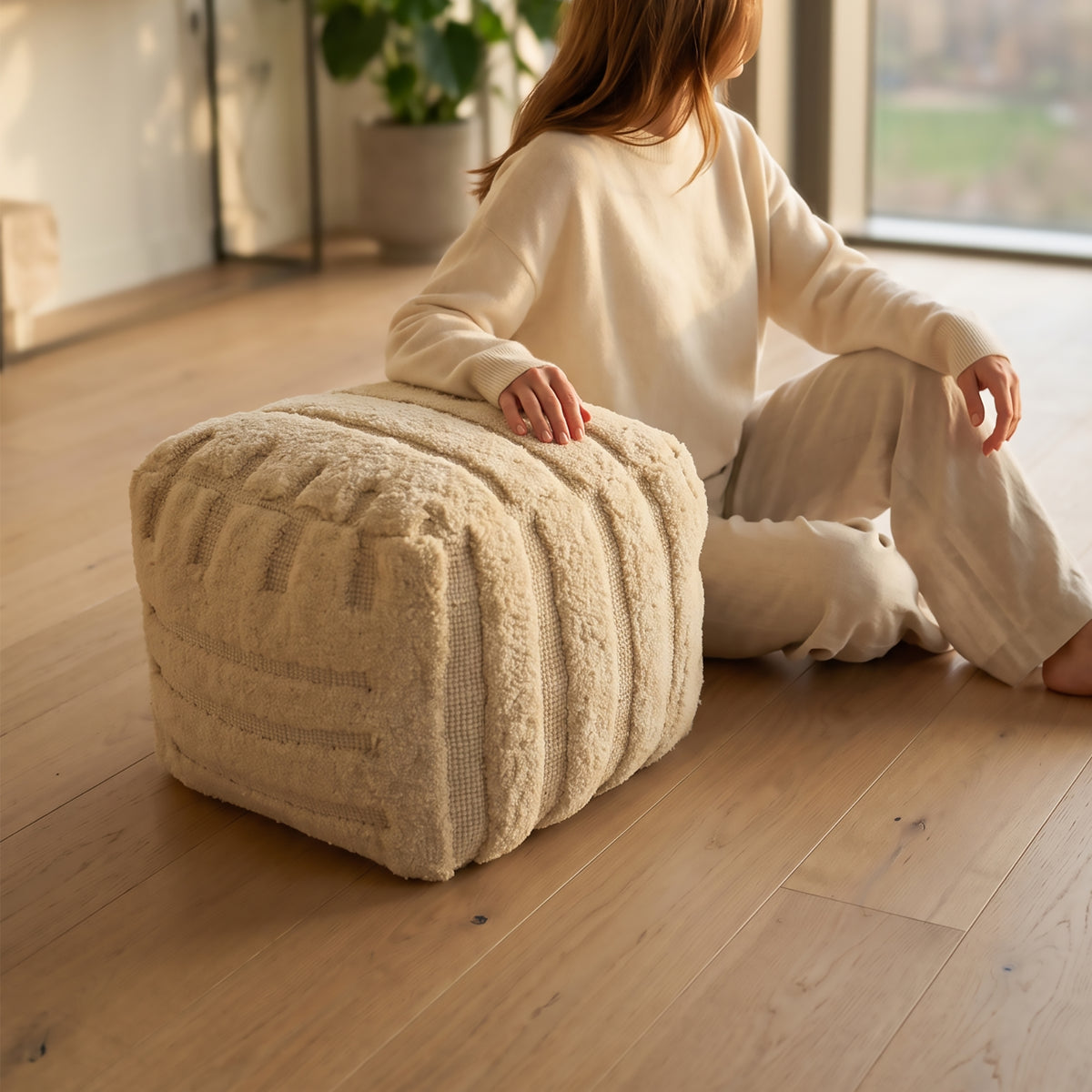 Lark Pouf - Ivory Porcelain [WOOL+COTTON]