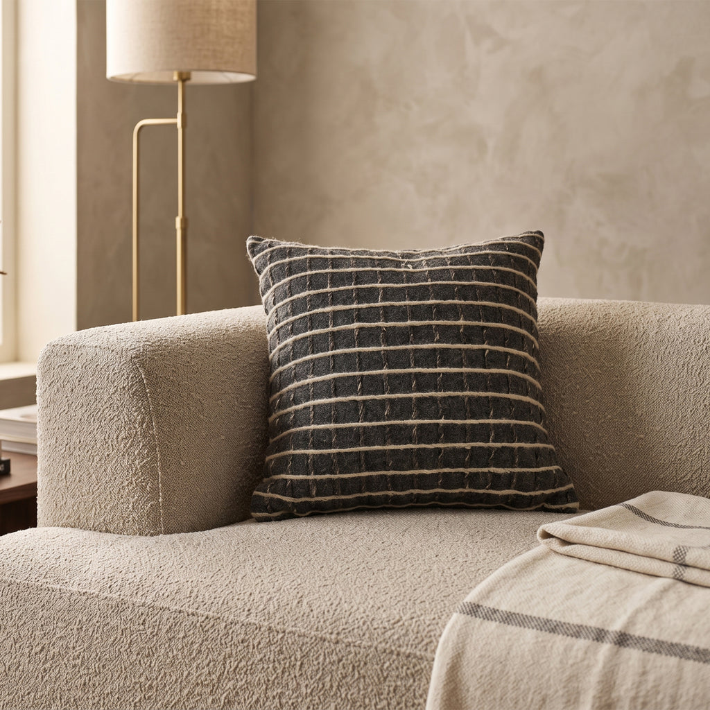 Eden Cushion - Atomic Grey / Brilliant Pearl  [PET YARN]