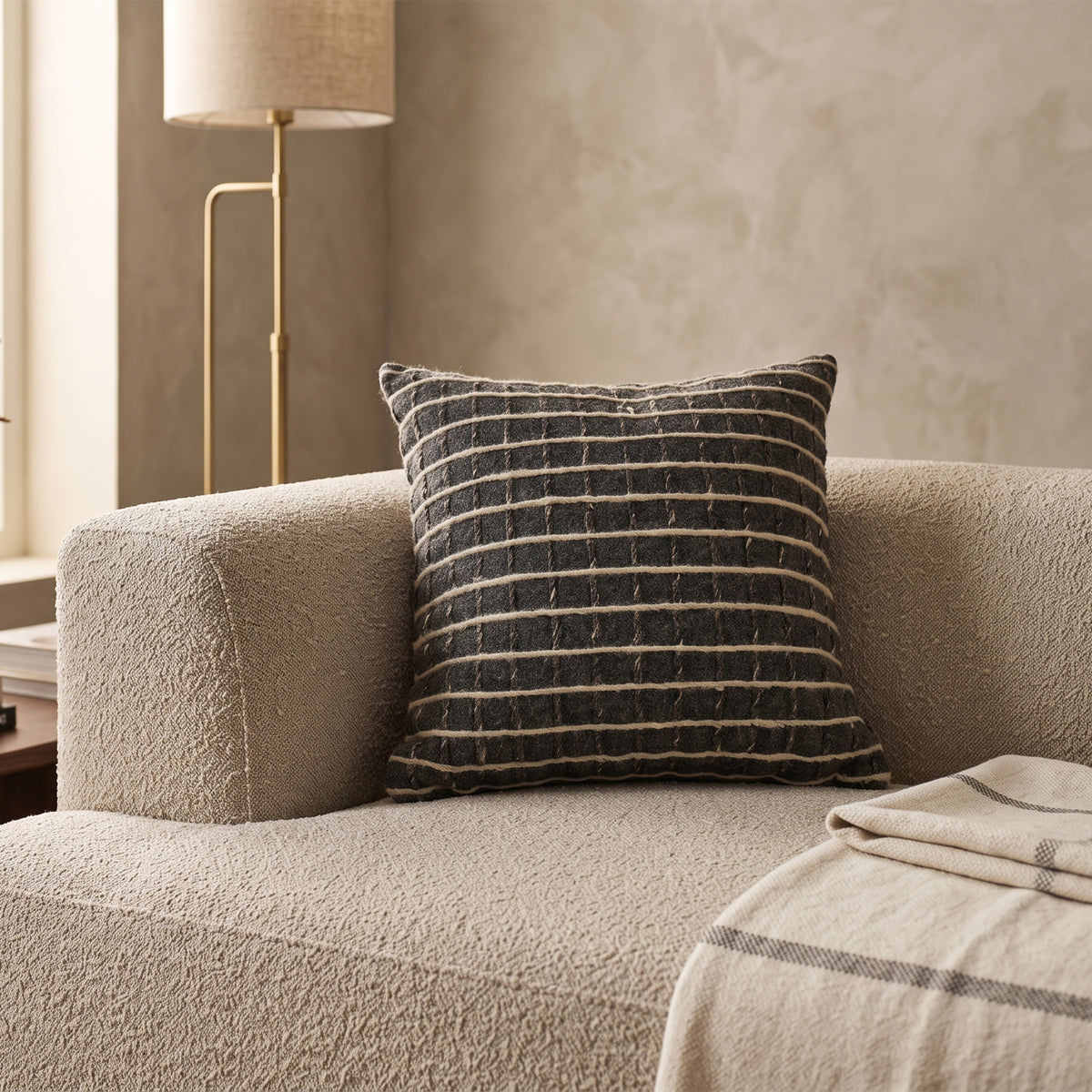 Eden Cushion - Atomic Grey / Brilliant Pearl  [PET YARN]