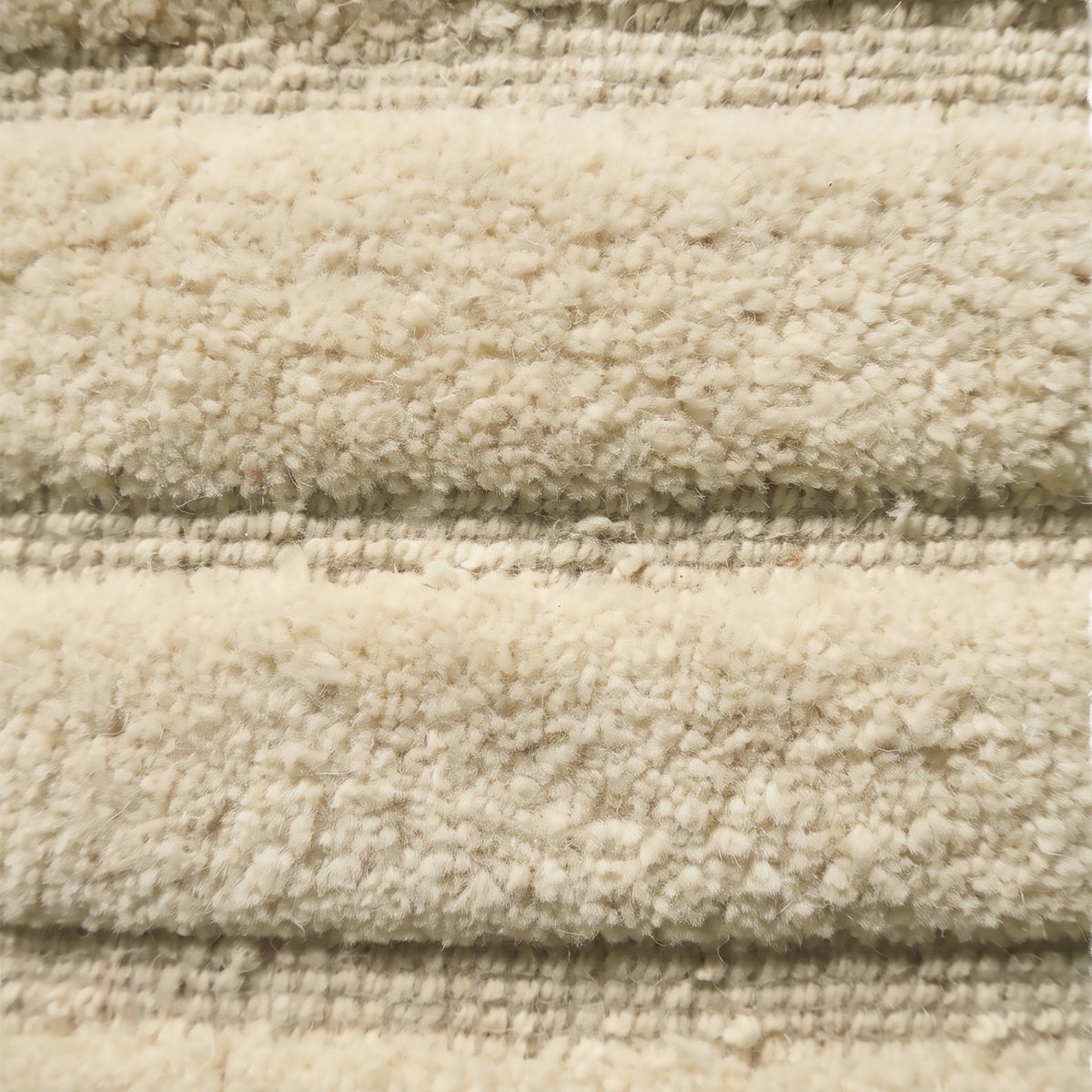 Lark Pouf - Ivory Porcelain [WOOL+COTTON]
