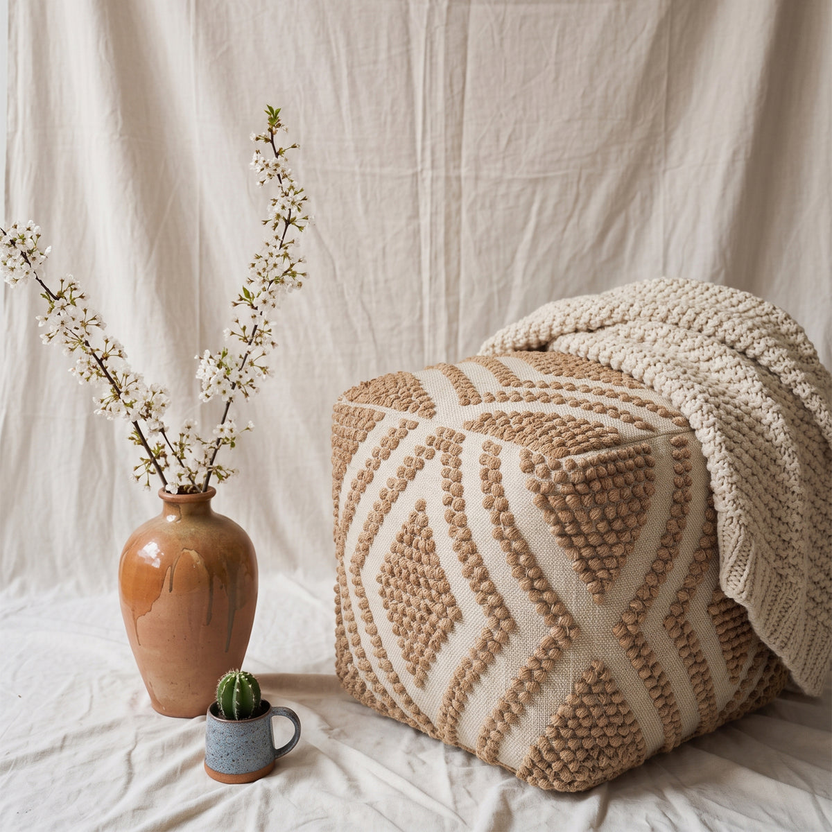 Milford Pouf - Natural Oak / Neutral Pearl White [JUTE+COTTON]
