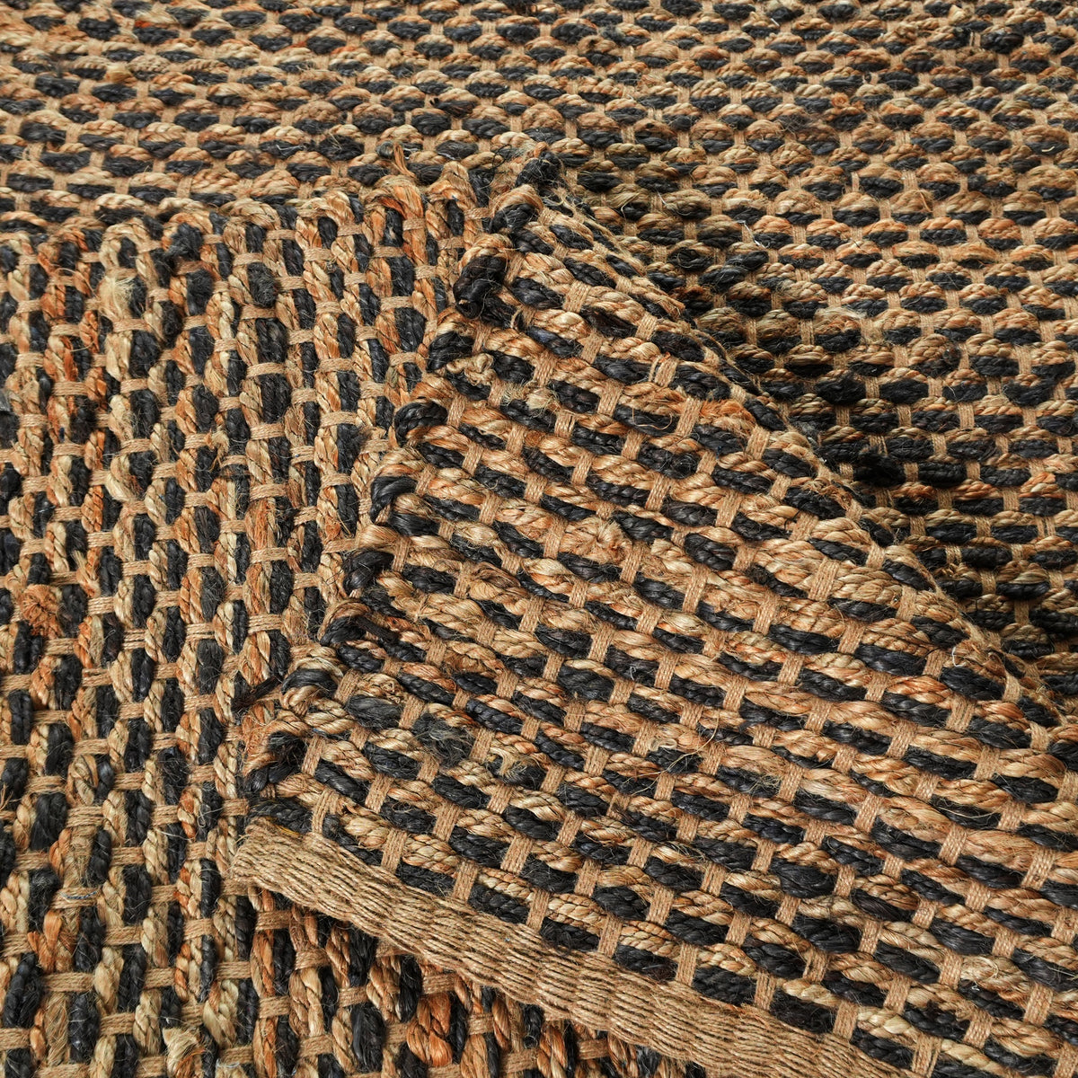 Salem Rug - Oak Brown / Dusky Tan / Charcoal [JUTE]
