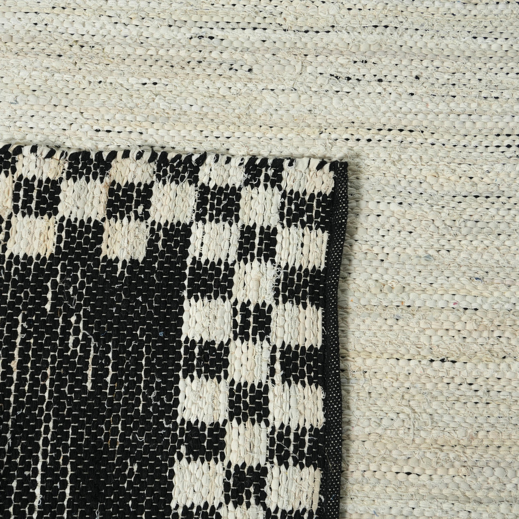 Redwood Rug (Reversible) - Dravit Grey / Eerie Black / Off White [DENIM+COTTON]