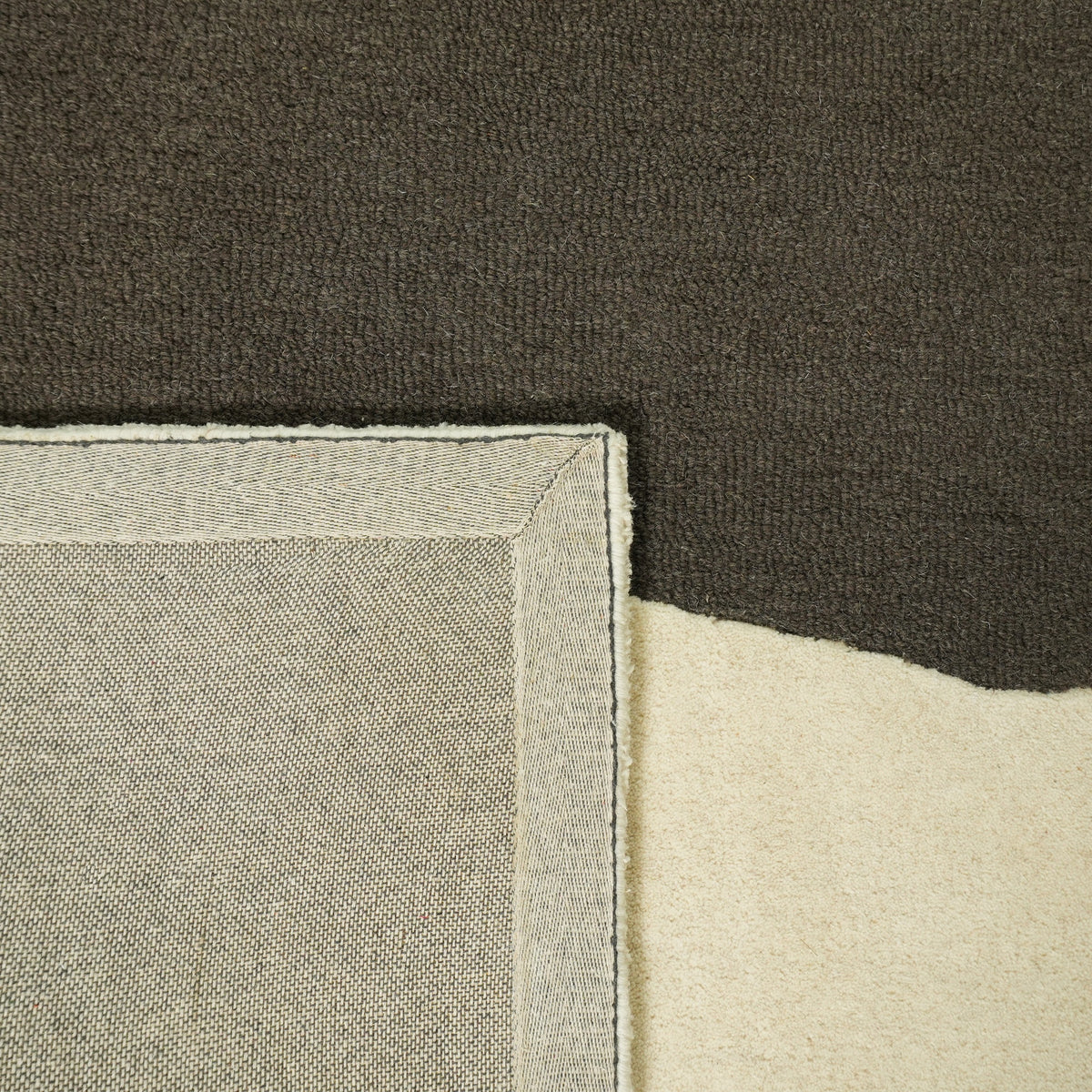 Celeste Rug - Iridium / Wheatfield [INDIAN BLEND WOOL]