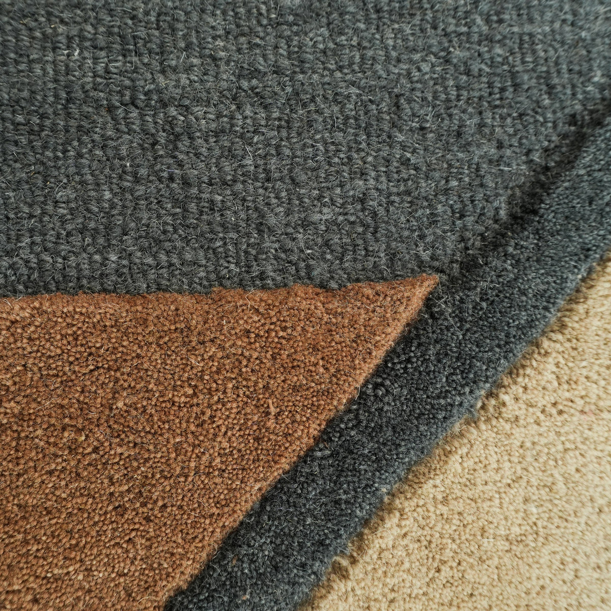 Solenne Rug - Multicolor [INDIAN BLEND WOOL]