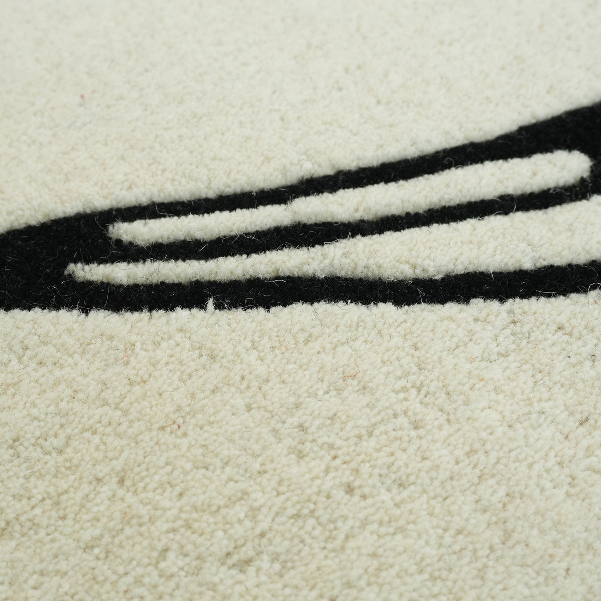 Ostriva Rug -  WoodSmoke / Pearl Bush [INDIAN BLEND WOOL]