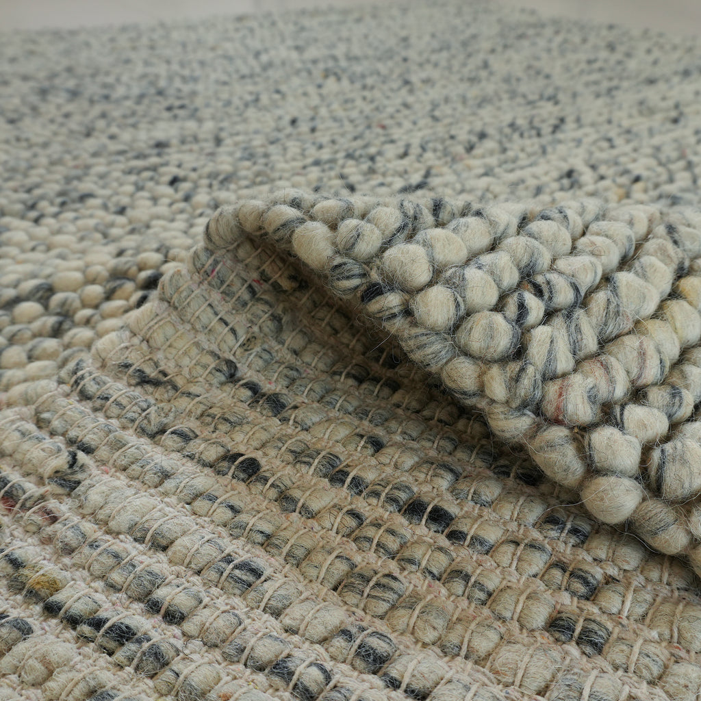 Majestic Rug - Dark Ash / Foggy Gray [NATURAL WOOL]