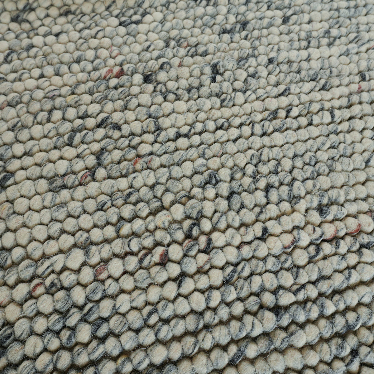 Majestic Rug - Dark Ash / Foggy Gray [NATURAL WOOL]
